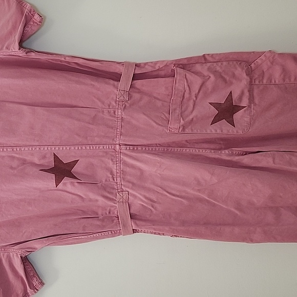 Pistola Grover short sleeve utility jumpsuit flamingo pink color star print Sz L - Picture 11 of 16